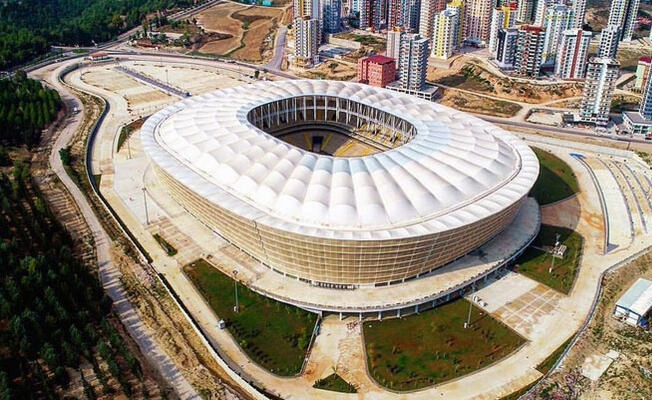 Yeni Adana Stadyumundaki büfeler kiraya veriliyor